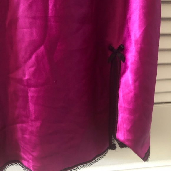 Victoria’s Secret Raspberry Purple black slip chemise M - Picture 9 of 11